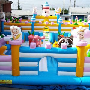 Inflatable Attraction (Catalog P.33)