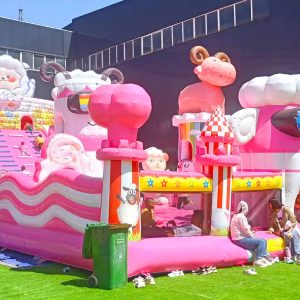 Inflatable Attraction (Catalog P.51)